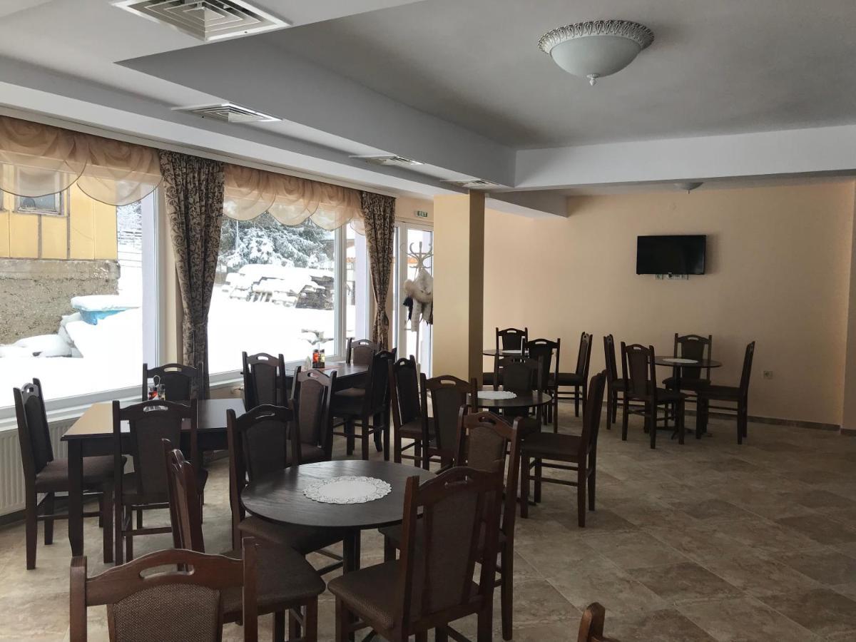 Комплекс Лебанов Hotel Yundola Exterior photo